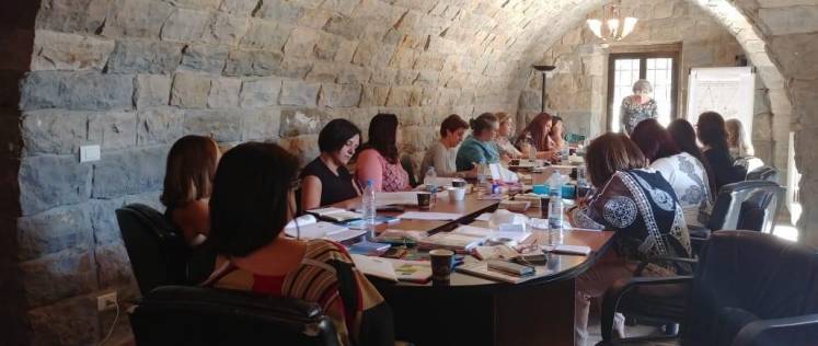 Discerning—and Doing— the Will of God in A Year of Drastic Changes (9) Your gifts and prayers propel Middle Eastern women to multiply WiW trainings.